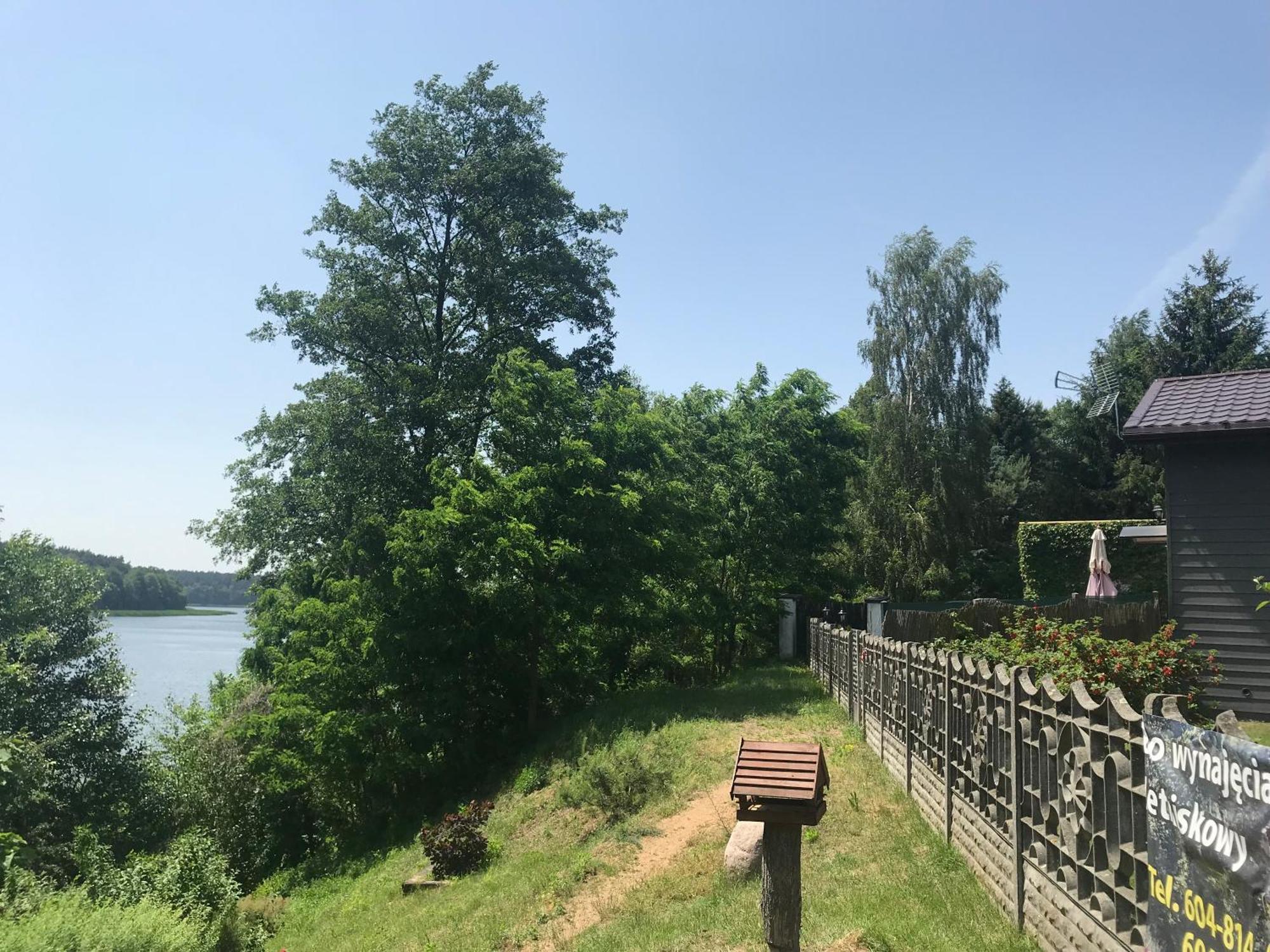 Letniskowy Nad Jeziorem W Steszewku *