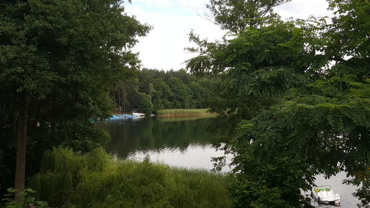 Lodge Letniskowy Nad Jeziorem W Steszewku *