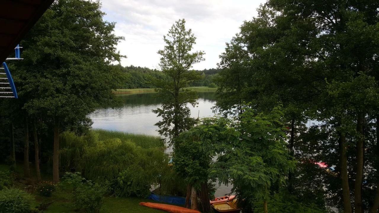 Letniskowy Nad Jeziorem W Steszewku Lodge